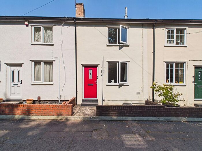 2 Bedroom Terraced Bungalow For Sale In Chapel Lane, Aqueduct, Telford, Shropshire, TF3