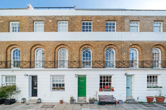 4 Bedroom Terraced House For Sale In Pembroke Place, London, W8