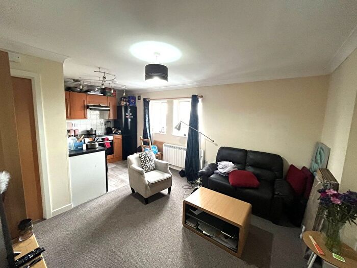 1 Bedroom Flat To Rent In Cabot Court, Gloucester Road North, Bristol, BS7