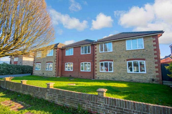 1 Bedroom Apartment To Rent In Forest Glade Court, London Road, SS7