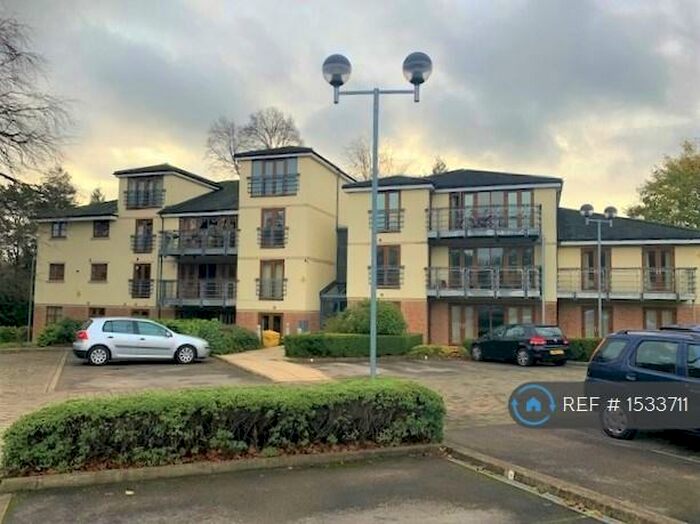 2 Bedroom Flat To Rent In Harrogate Road, Leeds, LS17