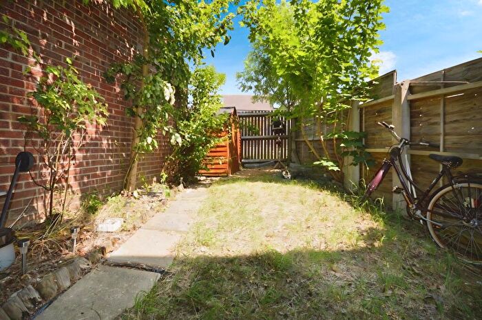 1 Bedroom Flat To Rent In Downlands, Baldock, SG7