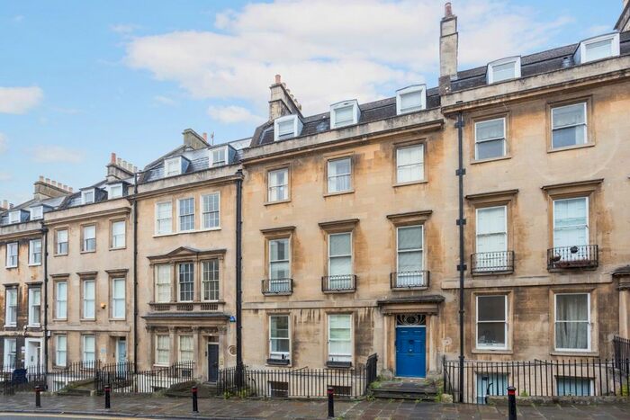 2 Bedroom Flat To Rent In Gay Street, Bath, BA1