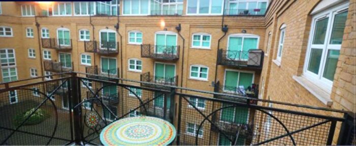 1 Bedroom Flat For Sale In West Gateway Royal Docks, London, E16
