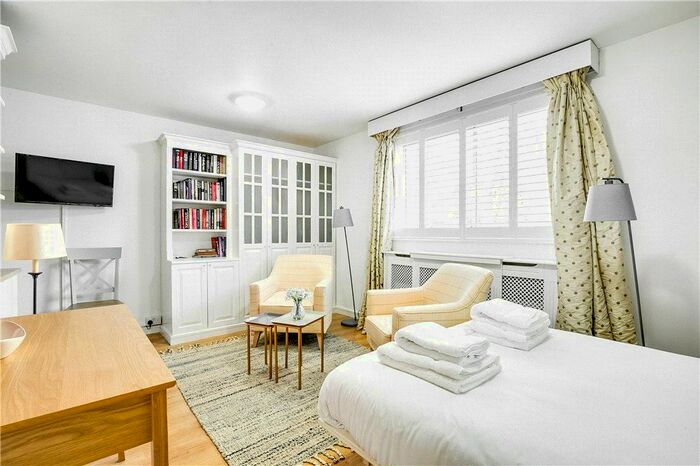 Studio To Rent In Cromwell Road, Cromwell Road, London, SW5