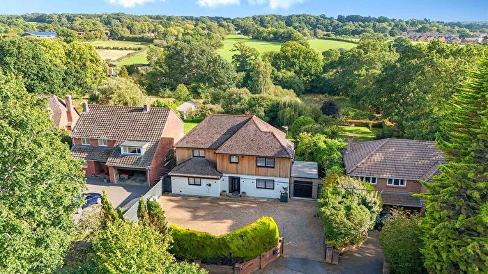 4 Bedroom Detached House For Sale In Furzehill, Wimborne, BH21
