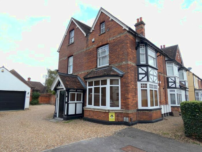 1 Bedroom Flat To Rent In Spring Road, Kempston, Bedford, MK42