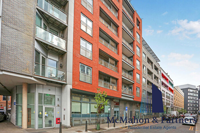 2 Bedroom Apartment To Rent In Jacobs Court, Plumbers Row, London, E1