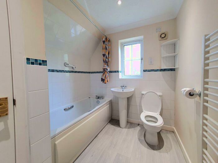 3 Bedroom House To Rent In Boothby Close, Kirton, PE20