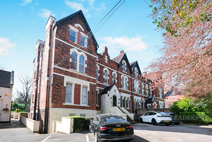 2 Bedroom Flat To Rent In Park Avenue, Mossley Hill, Liverpool, L18