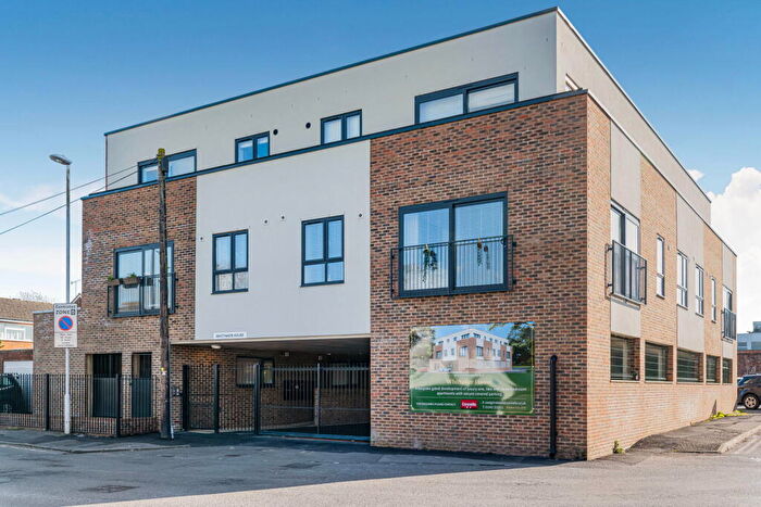 2 Bedroom Maisonette For Sale In Whittaker House, RH19