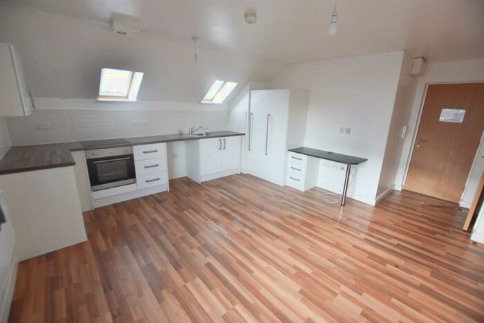 Studio To Rent In Clyde Court, Erskine Street, Leicester, LE1