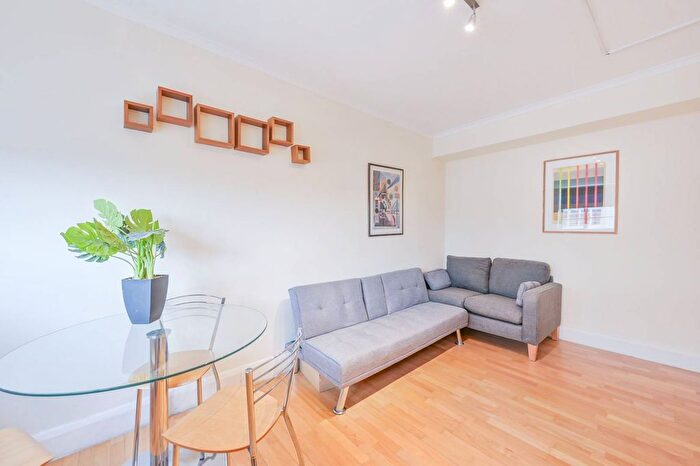 1 Bedroom Flat To Rent In Sloane Avenue, Chelsea, London, SW3