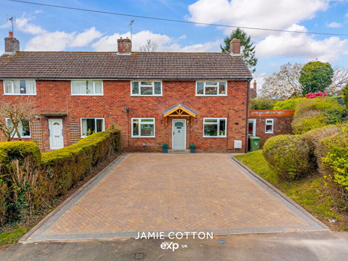 3 Bedroom Semi Detached House For Sale In The Green, Chaddesley Corbett, DY10