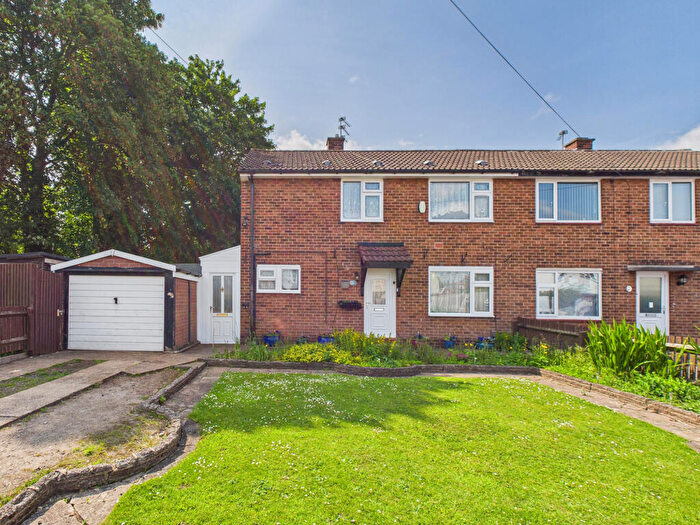 3 Bedroom Semi-Detached House For Sale In Shakespeare Street, Sinfin, DE24