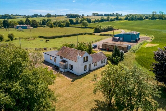 3 Bedroom Detached House For Sale In Fosse Way, Moreton Morrell, Warwick, CV35