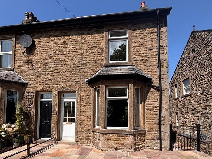 2 Bedroom End Of Terrace House For Sale In Hornby Road, Lancaster, LA2