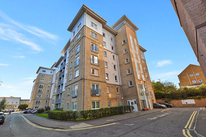 2 Bedroom Flat For Sale In Pilrig Heights, Edinburgh, EH6
