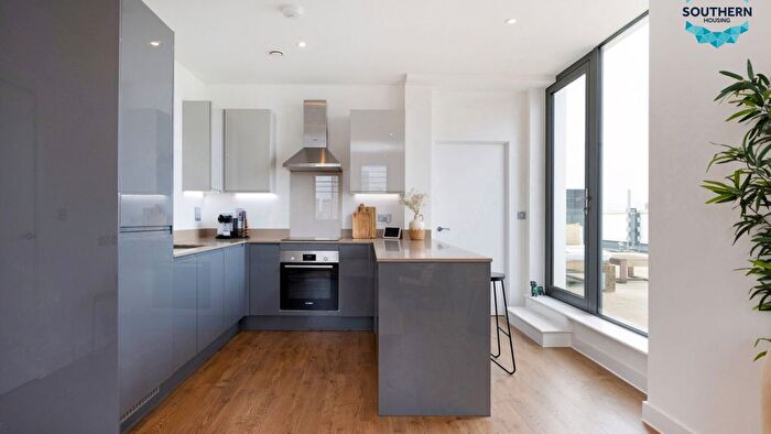 2 Bedroom Flat For Sale In Cairo New Road, Croydon, CR0