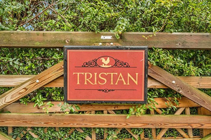 3 Bedroom Detached Bungalow For Sale In Bridge Road, Broughton, Brigg, DN20