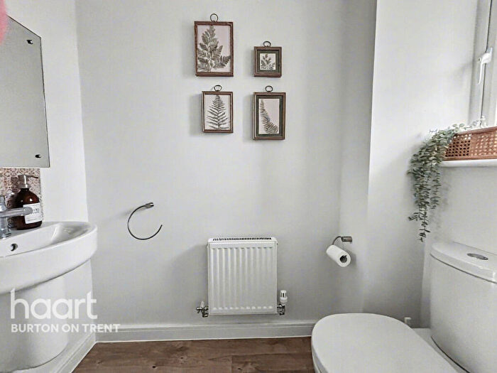 3 Bedroom Detached House For Sale In Oakamoor Street, Burton-On-Trent, DE15