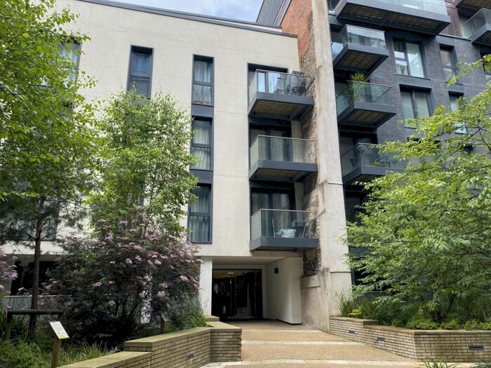 2 Bedroom Flat To Rent In Cask Store, BS1