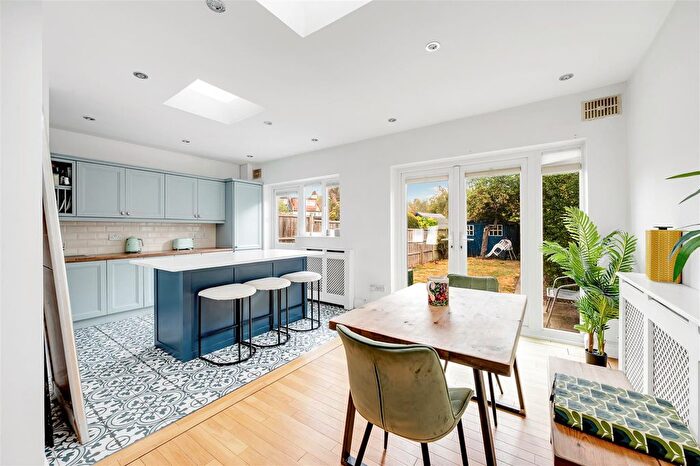 3 Bedroom End Of Terrace House For Sale In Cecil Road, London, W3