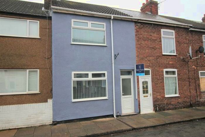 3 Bedroom Terraced House To Rent In Macaulay Street, Grimsby, DN31
