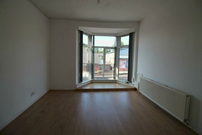2 Bedroom Flat To Rent In Chorley Old Road, Bolton, BL1