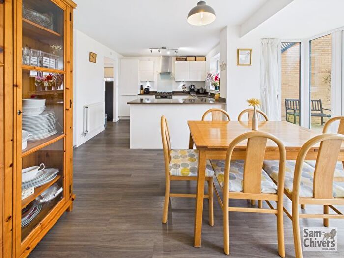 4 Bedroom Detached House For Sale In Beauchamp Avenue, Midsomer Norton, BA3