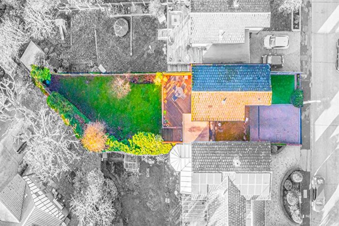 3 Bedroom Property For Sale In Claybrick Avenue, Hockley, SS5