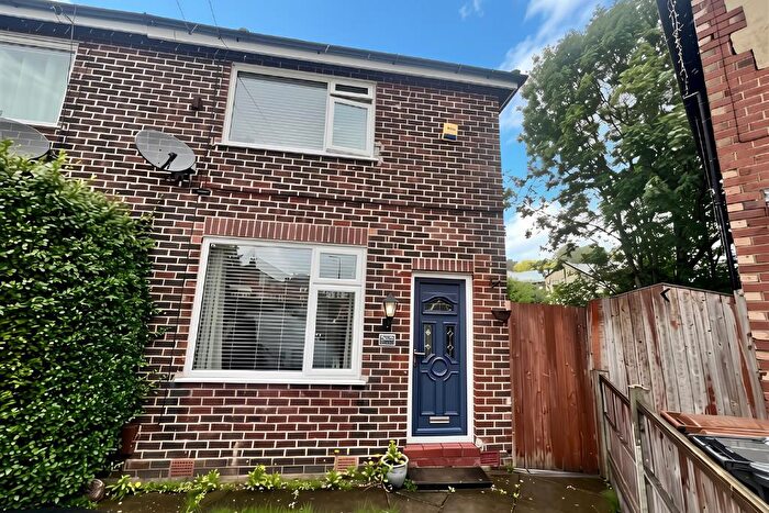 2 Bedroom Semi-Detached House For Sale In Forbes Road, Stockport, SK1