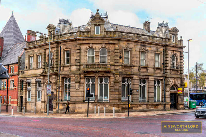 Commercial Property To Rent In Former Natwest Bank Building, Darwen Town Centre BB3