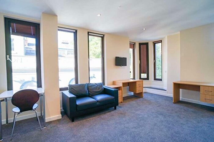 Studio To Rent In Flat, Gladstone Buildings, St James Row, S1