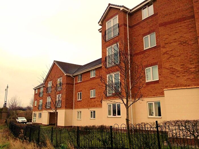 2 Bedroom Flat To Rent In Moorside, Warrington, WA4