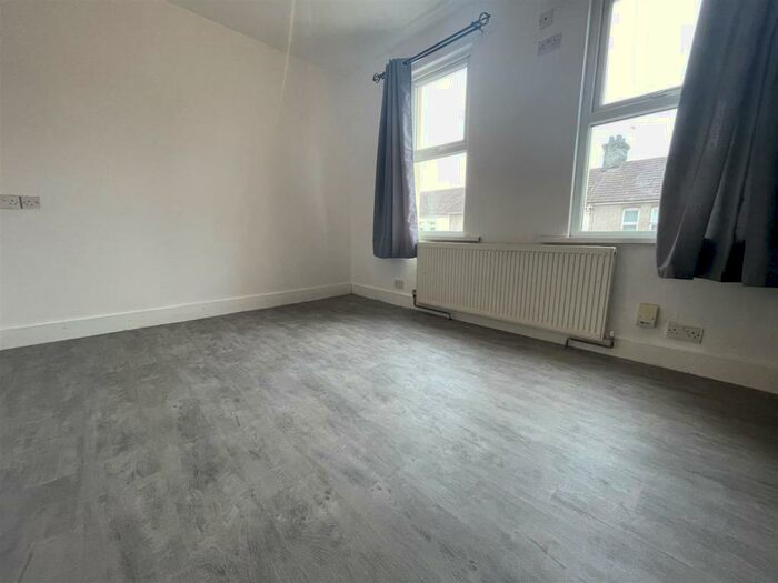 2 Bedroom Terraced House To Rent In Parker Road, Grays, RM17