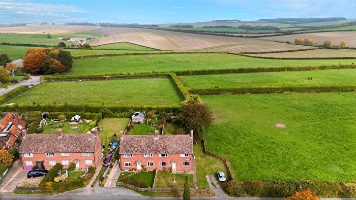 3 Bedroom Semi Detached House For Sale In The Greenway North Fawley, Wantage, OX12