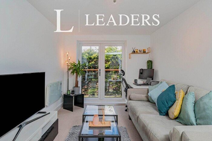 1 Bedroom Flat To Rent In Handbridge Square, CH1