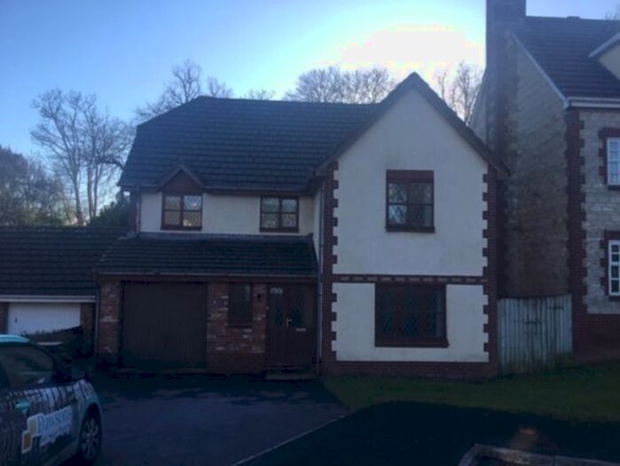 4 Bedroom Detached House To Rent In Gainsborough Close, Sketty, Swansea, SA2