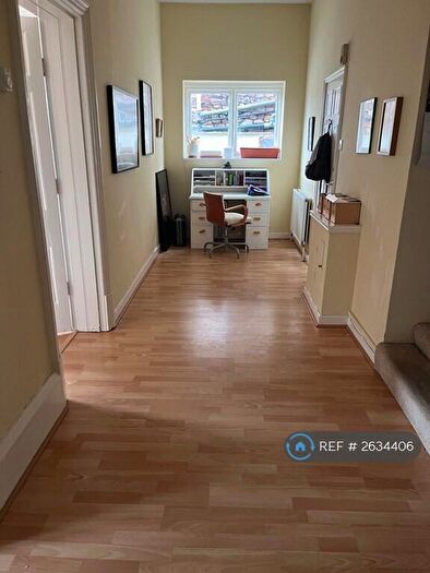 2 Bedroom Flat To Rent In All Saints Road, Bristol, BS8