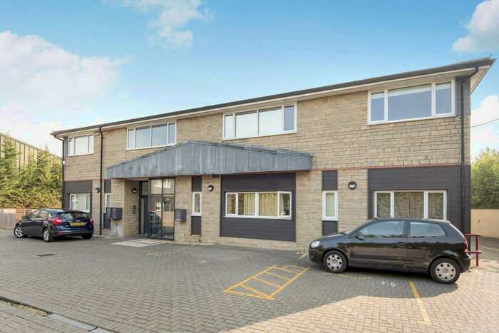 Studio To Rent In Harcourt House, Cotswold Dene, OX29