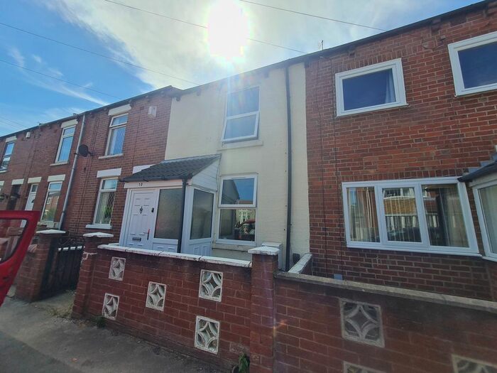 2 Bedroom Terraced House To Rent In Westfield Avenue, Castleford, WF10