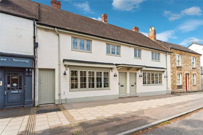 3 Bedroom Terraced House For Sale In Corn Street, Witney, Oxfordshire, OX28