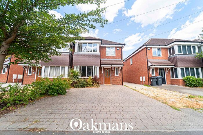 4 Bedroom Semi-Detached House For Sale In Beeches Avenue, Birmingham, West Midlands, B27