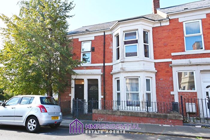 3 Bedroom Flat To Rent In Ellesmere Road, Benwell, Newcastle Upon Tyne, NE4