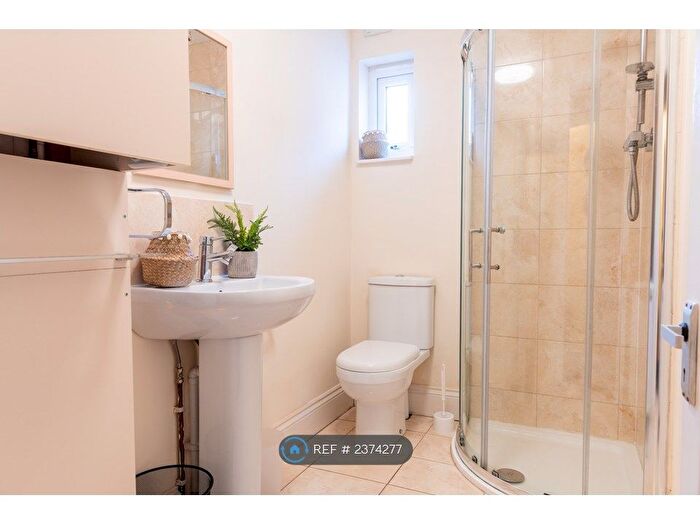 5 Bedroom Terraced House To Rent In Courtenay Street, Cheltenham, GL50