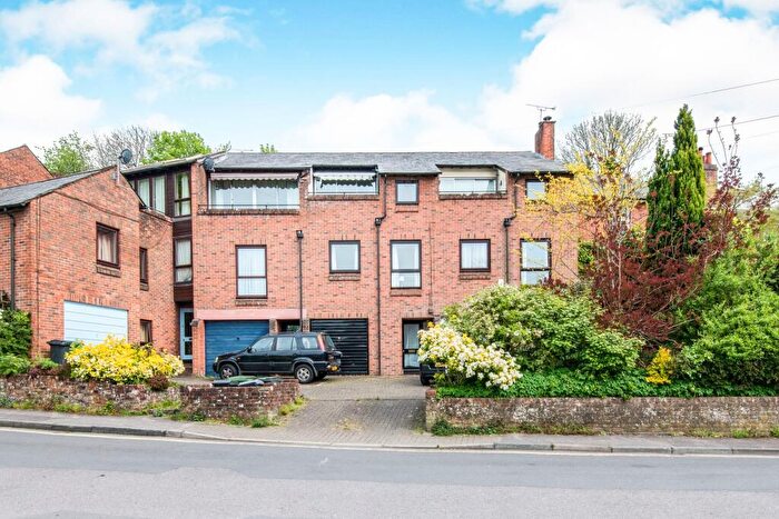 2 Bedroom House To Rent In Wharf Hill, Winchester, SO23