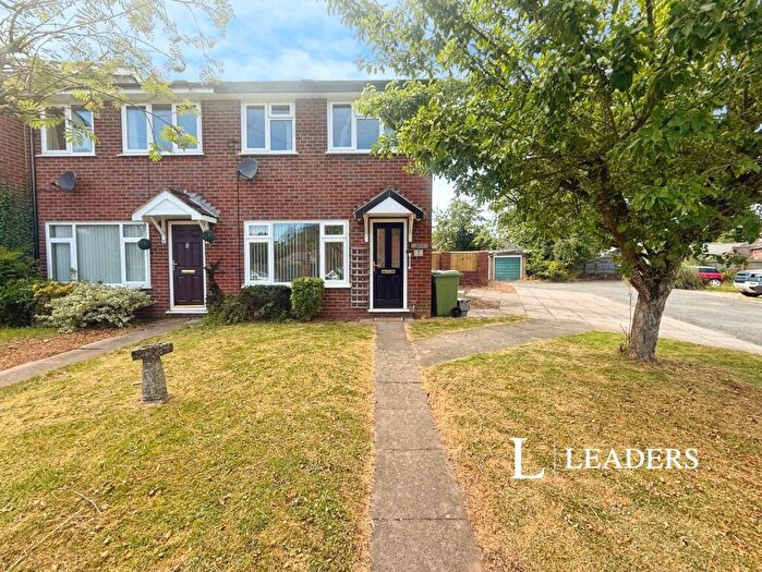 3 Bedroom Terraced House To Rent In Market Fields, Eccleshall, Stafford, ST21