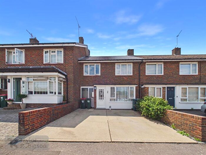 3 Bedroom Terraced House For Sale In Rother Crescent, Crawley, RH11