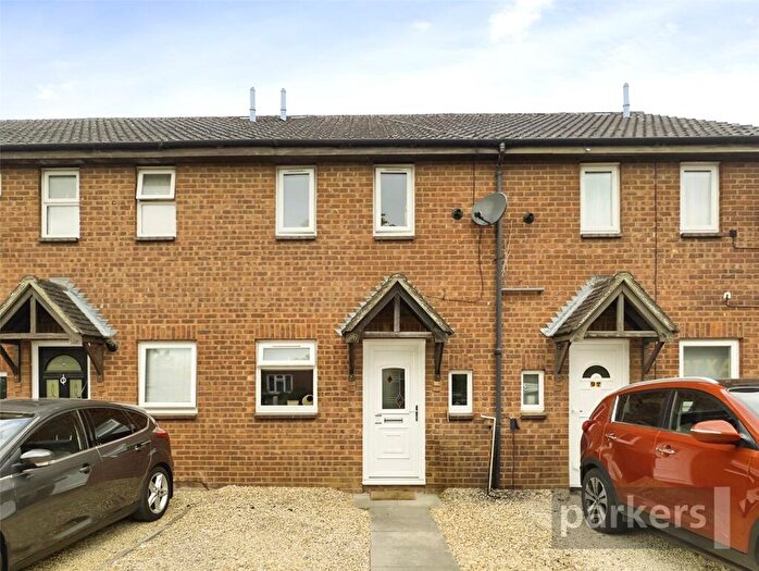 2 Bedroom Terraced House To Rent In Norris Close, Abingdon, Oxfordshire, OX14